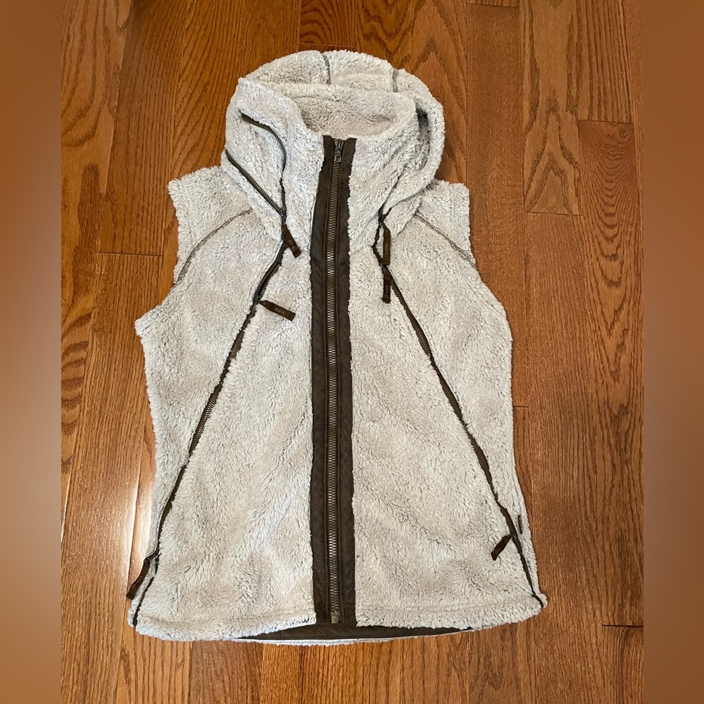 Kuhl Flight Vest